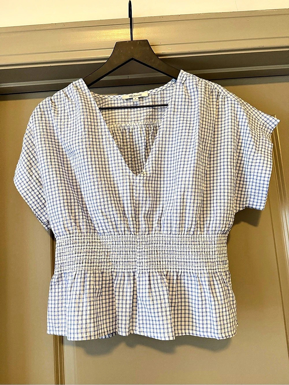 Madewell V-Neck Smocked-Waist Top in Gingham Seersucker Blue & White Medium